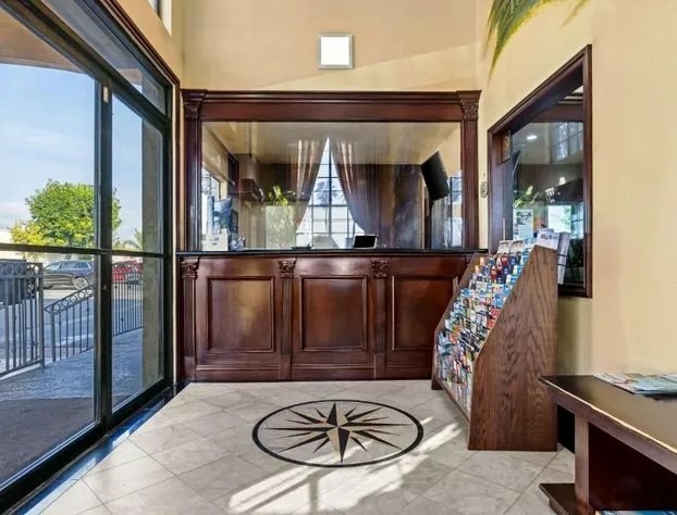 Rodeway Inn Santa Ana - Garden Grove hotel detail image 3