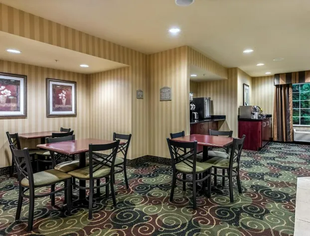 Cobblestone Inn & Suites - Vinton hotel detail image 3