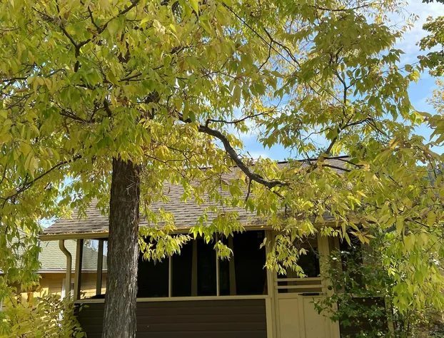 Colorado Chautauqua hotel detail image 1