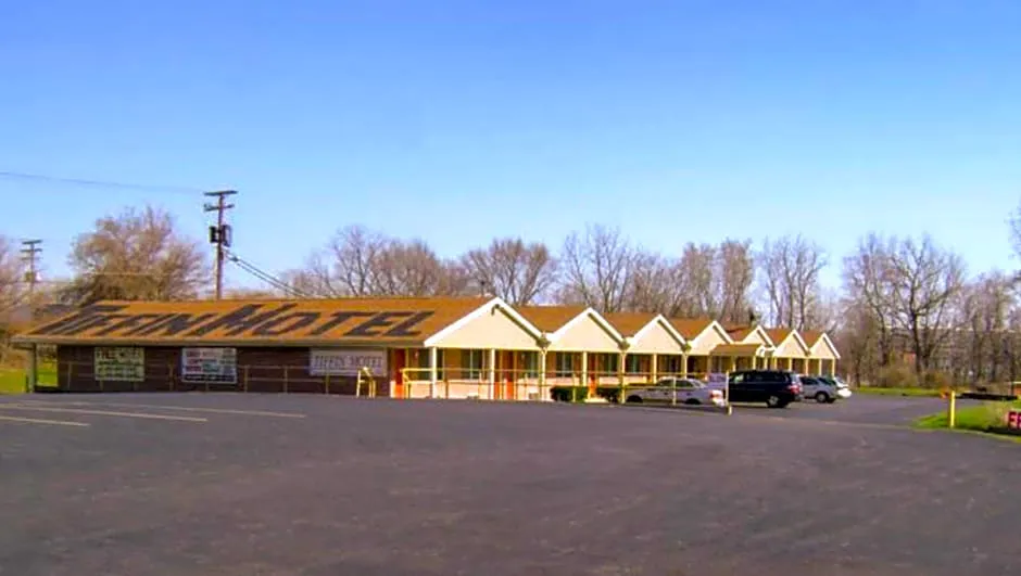 Tiffin Motel hotel hero