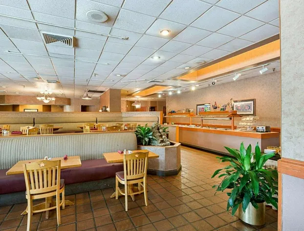 GreenTree Hotel & Extended Stay I-10 FWY Houston, Channelview, Baytown hotel detail image 3