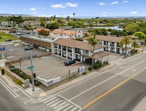 Dune Surfer Inn hotel detail image 3