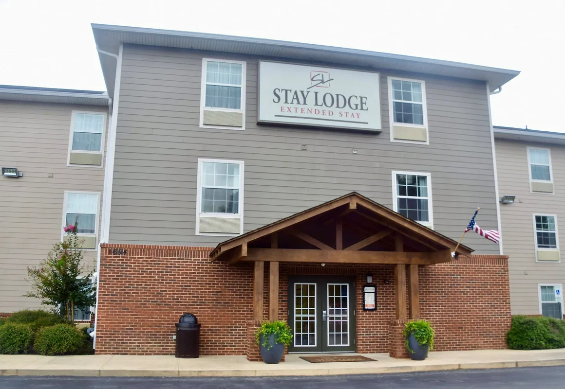 Stay Plus Extended Stay Suites hotel hero