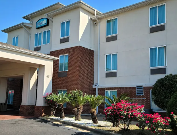 Home Inn & Suites hotel detail image 2