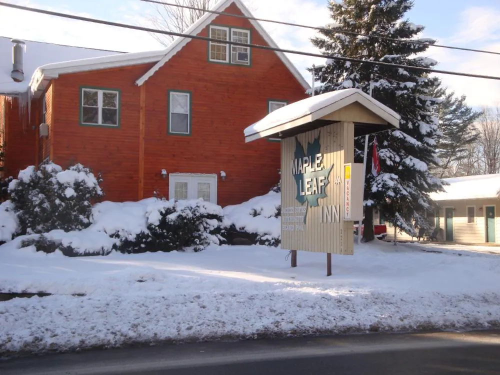 Maple Leaf Inn - Lake Placid hotel hero