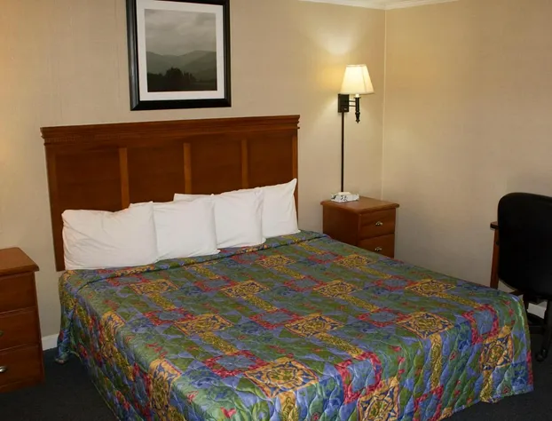 Budget Inn hotel detail image 4