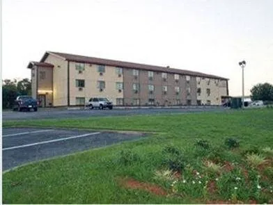 The Lodge at Pensacola hotel detail image 1