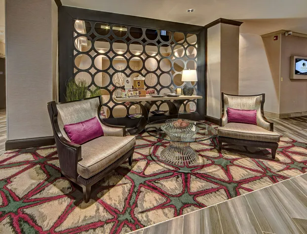 DoubleTree by Hilton Hotel Decatur Riverfront hotel detail image 1