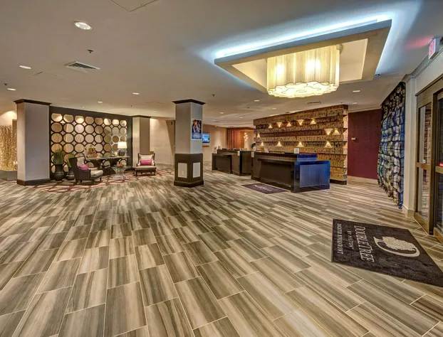 DoubleTree by Hilton Hotel Decatur Riverfront hotel detail image 3