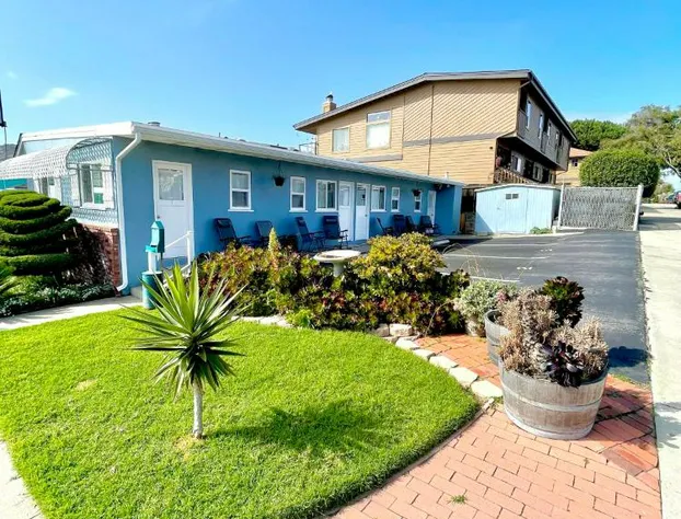 Pleasant Inn hotel detail image 3