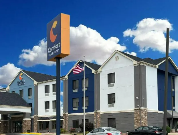 Comfort Inn & Suites Kenosha-Pleasant Prairie hotel detail image 2