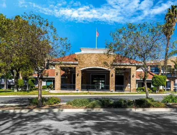 La Quinta Inn & Suites by Wyndham Pomona hotel detail image 3