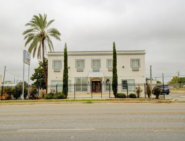 Hotel O Dilley Main St TX hotel detail image 1