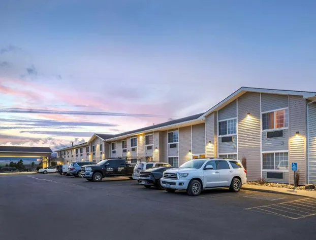 SureStay Plus by Best Western Enterprise hotel detail image 1