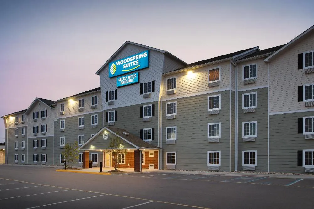 WoodSpring Suites Chesapeake - Norfolk Greenbrier hotel hero