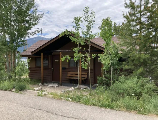 Grand Lake Lodge hotel detail image 1