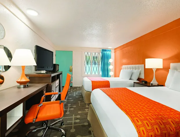 Dover Inn & Suites hotel detail image 1