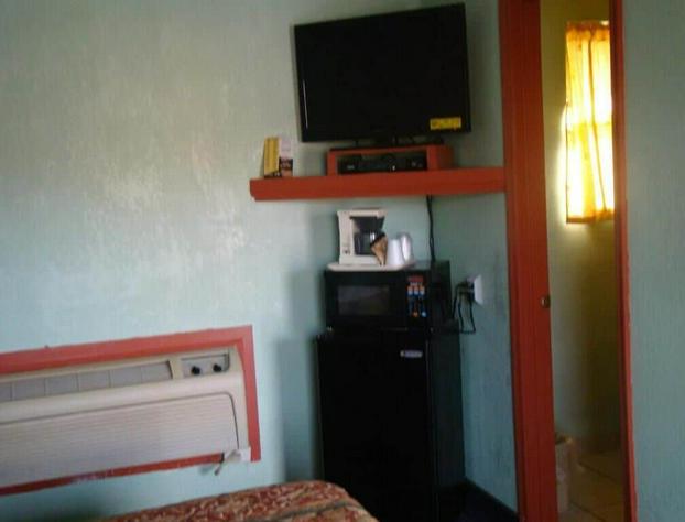 Budget Inn hotel detail image 2