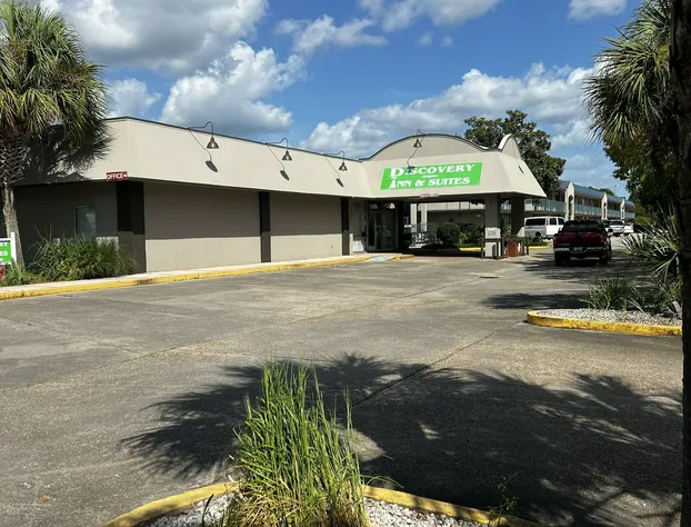 Discovery Inn hotel detail image 1