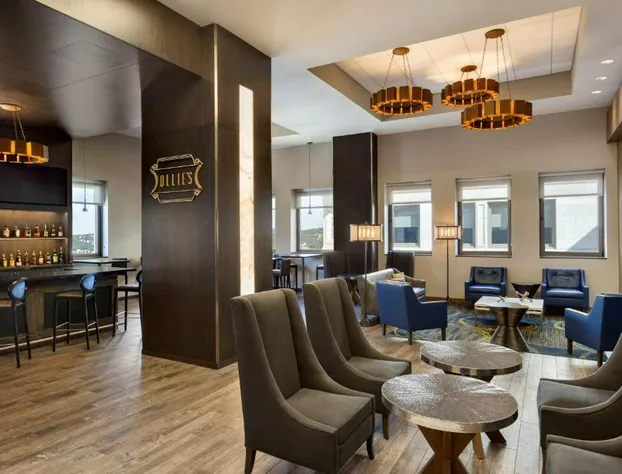 Embassy Suites By Hilton Pittsburgh Downtown hotel detail image 3