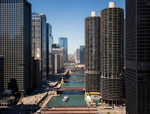 LondonHouse Chicago, Curio Collection by Hilton hotel detail image 1