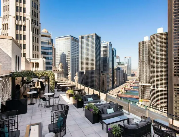 LondonHouse Chicago, Curio Collection by Hilton hotel detail image 4