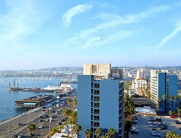Springhill Suites San Diego Downtown/Bayfront hotel detail image 2