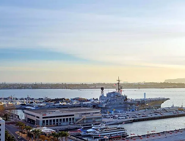 Springhill Suites San Diego Downtown/Bayfront hotel detail image 4