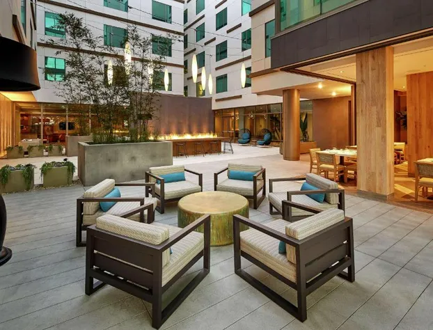 Hilton Garden Inn San Diego Downtown/Bayside hotel detail image 1