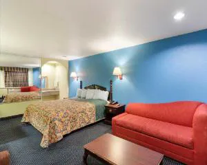 Rodeway Inn South Houston hotel detail image 2