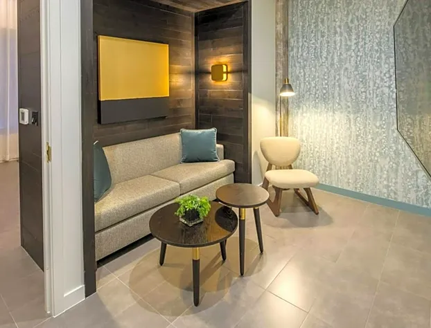 The Hi-Lo, Autograph Collection hotel detail image 1