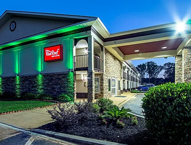 Red Roof Inn & Suites Greenwood, SC hotel detail image 1