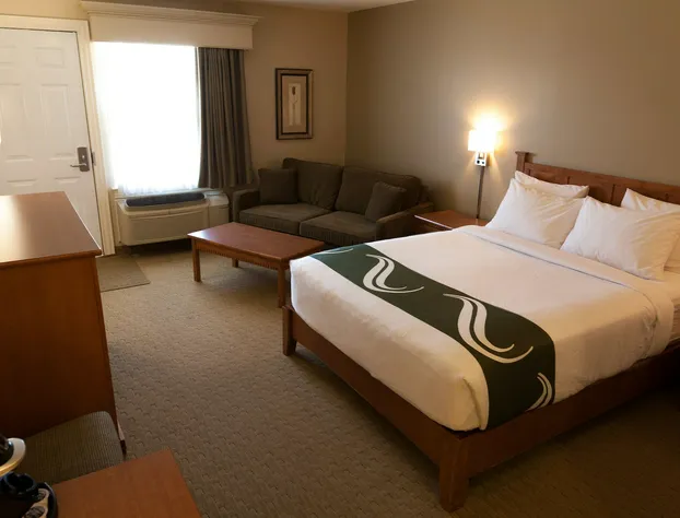 Quality Inn & Suites Amsterdam hotel detail image 2