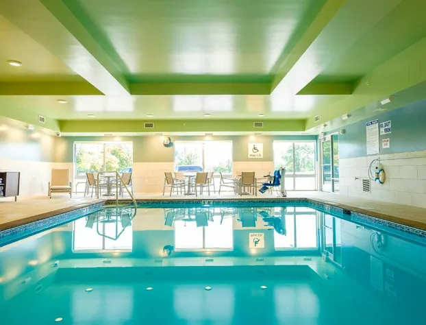 Holiday Inn Express & Suites Eagan - Minneapolis Area by IHG hotel detail image 1