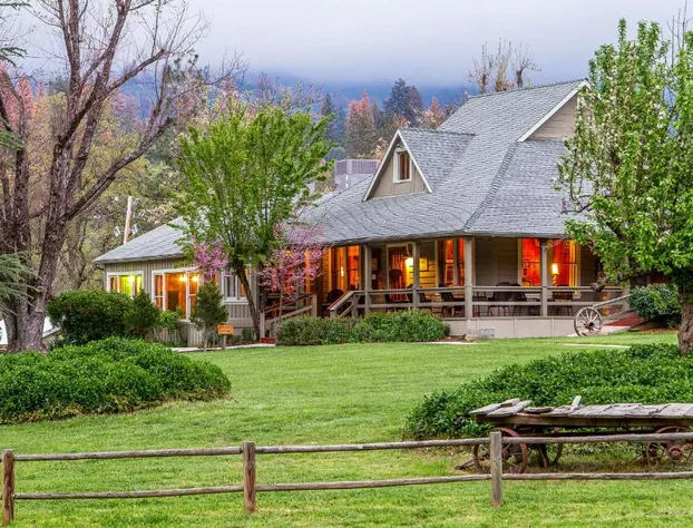 Sierra Sky Ranch hotel detail image 4