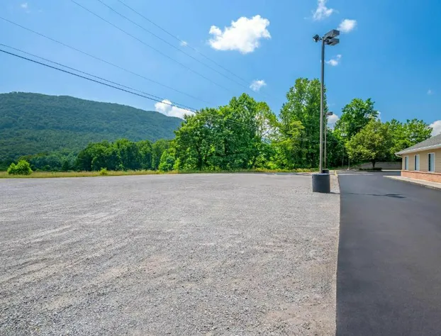 Quality Inn & Suites hotel detail image 2