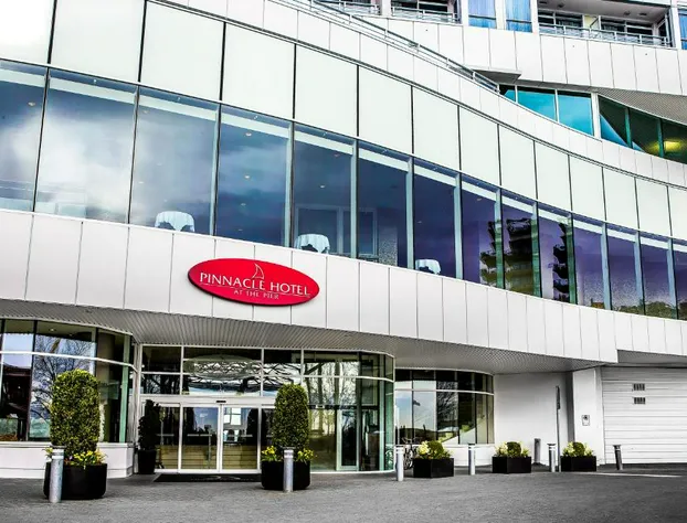 Pinnacle Hotel at the Pier hotel detail image 3