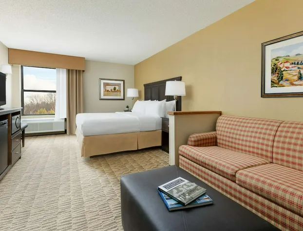 Countryside Inn and Suites hotel detail image 4