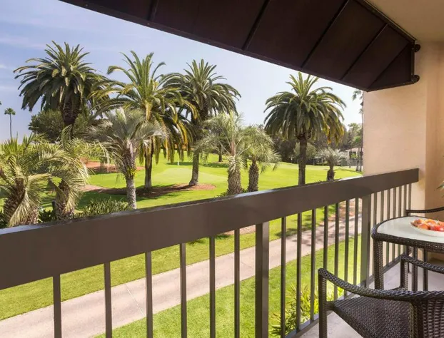 Hyatt Regency Newport Beach hotel detail image 1