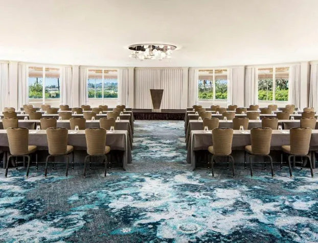 Hyatt Regency Newport Beach hotel detail image 2