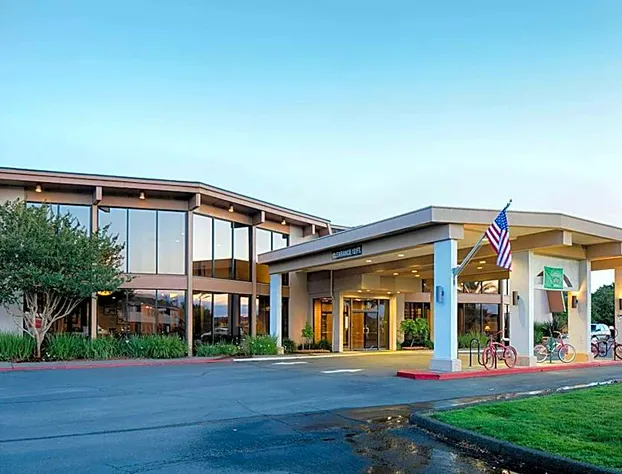 Red Lion Hotel Redding hotel detail image 2