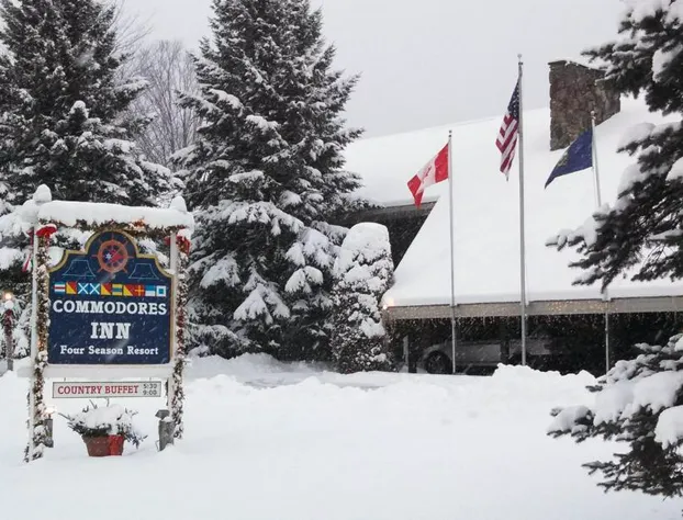 Commodores Inn hotel detail image 2