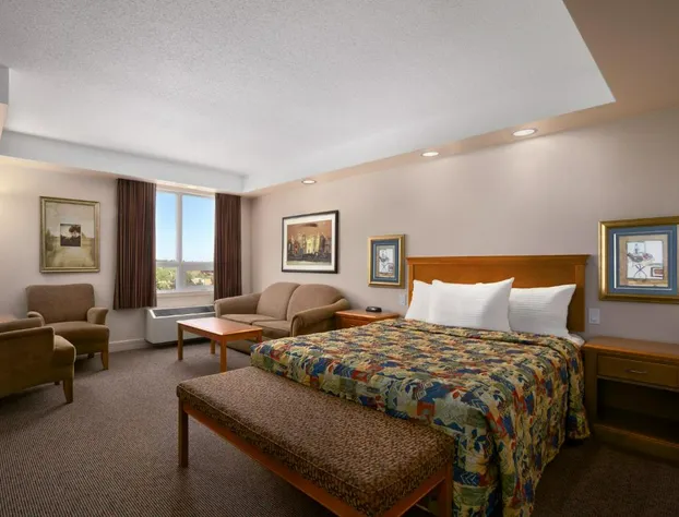 Travelodge by Wyndham Spruce Grove hotel detail image 4