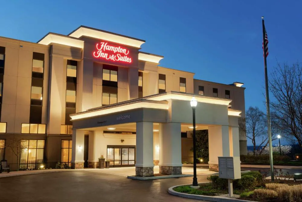 Hampton Inn & Suites Ephrata - Mountain Springs hotel hero