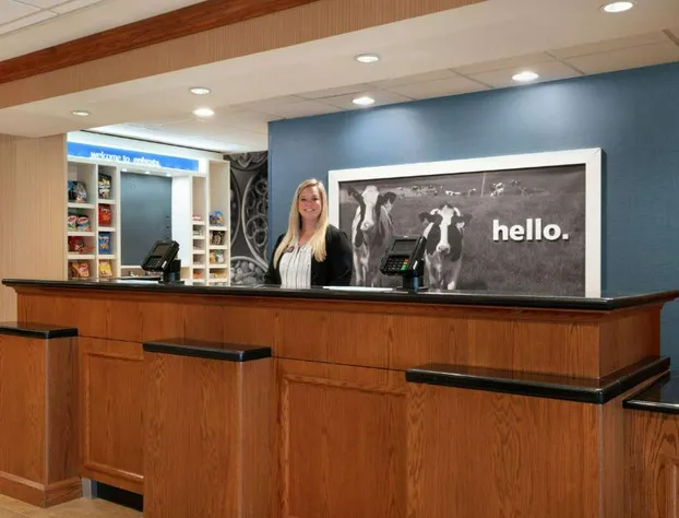 Hampton Inn & Suites Ephrata - Mountain Springs hotel detail image 2