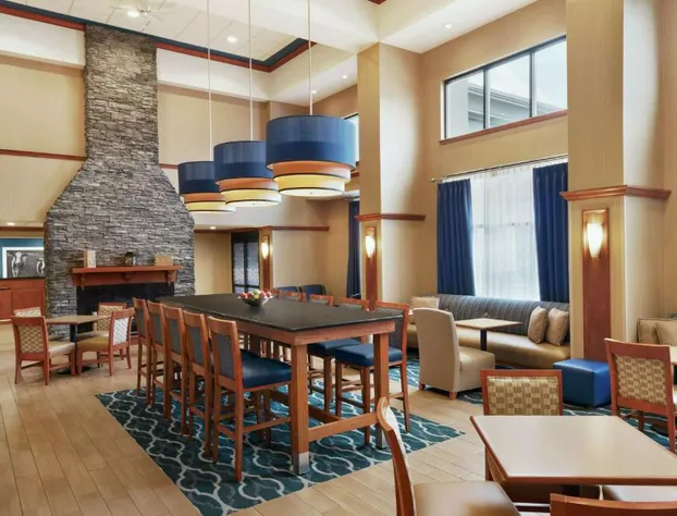 Hampton Inn & Suites Ephrata - Mountain Springs hotel detail image 3