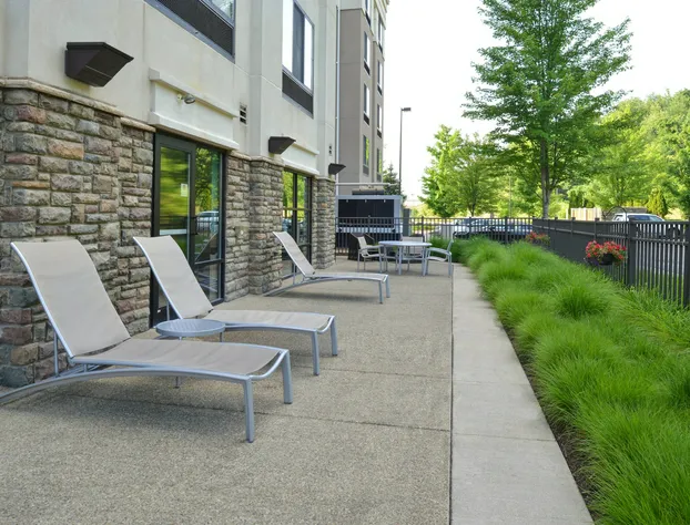 Springhill Suites by Marriott Pittsburgh Mills hotel detail image 3