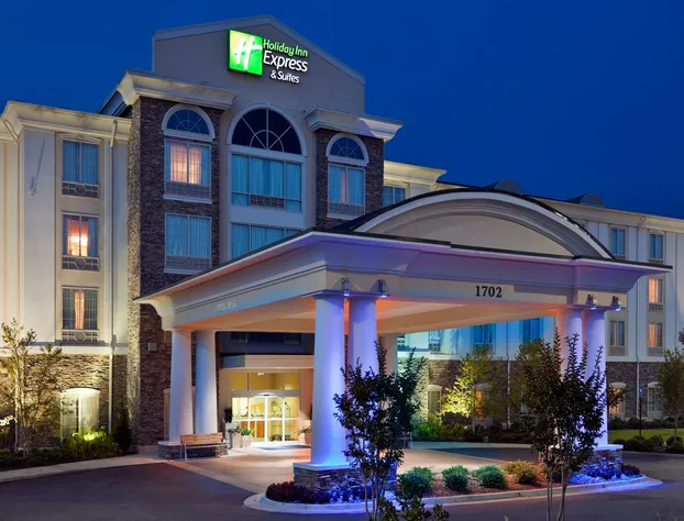 Holiday Inn Express Hotel & Suites Phenix City - Columbus by IHG hotel detail image 2