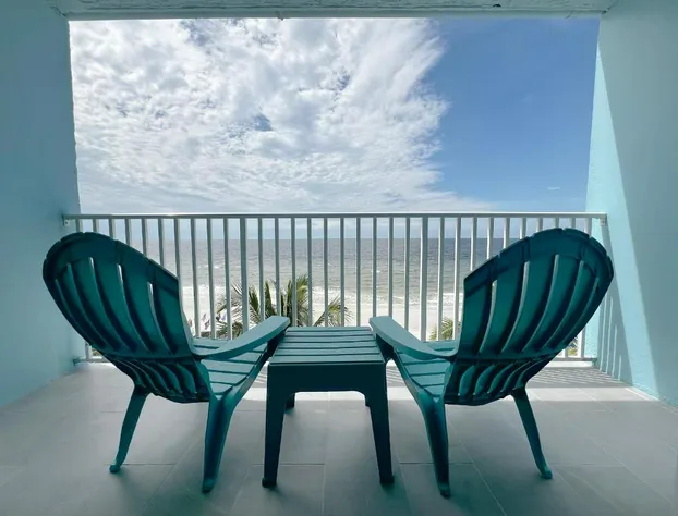 Lani Kai Beachfront Resort hotel detail image 3