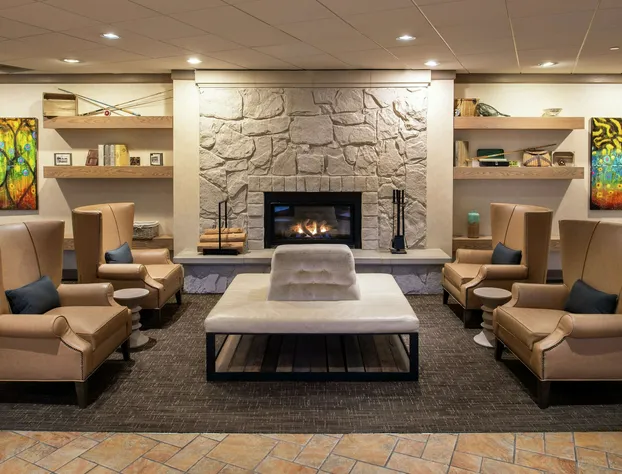 DoubleTree by Hilton Hotel Missoula - Edgewater hotel detail image 4